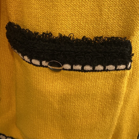 St. John Collection Yellow Blazer with Black Accents - Picture 6 of 10